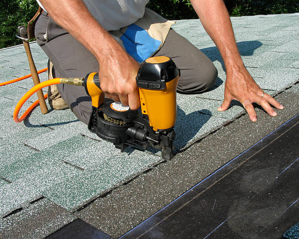 Best Commercial Roofing Services  in Marine City, MI